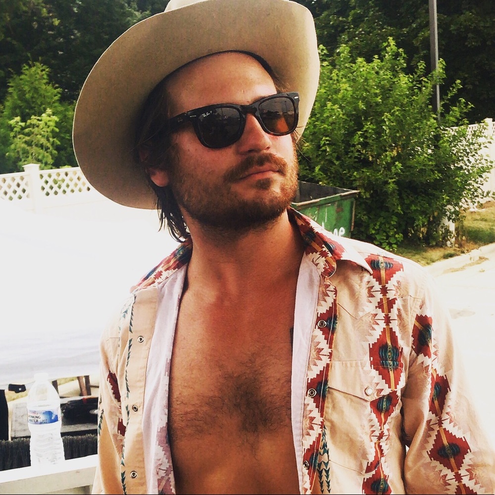 Meet your Posher, Phillip